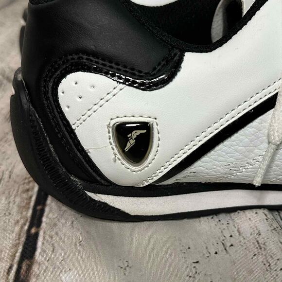 D10 Goodyear Men's White Racing/Running Sneakers, Size 10, Pre-owned - Picture 9 of 11